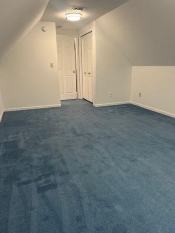 3302 Milestone Creek Court, Valparaiso, IN 46385