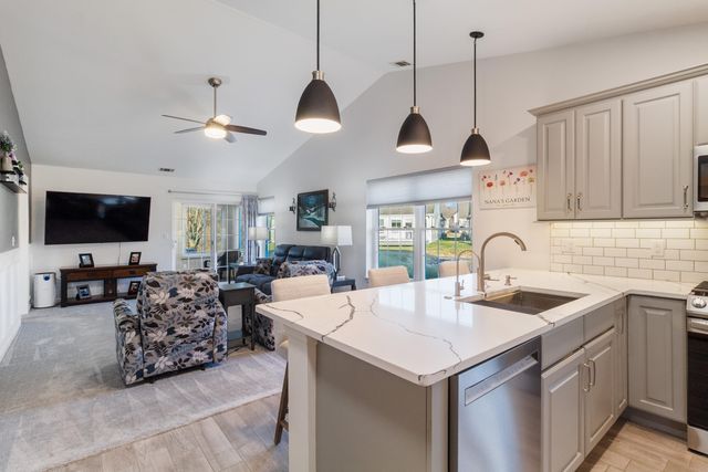 3302 Milestone Creek Court, Valparaiso, IN 46385