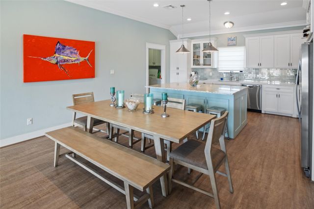 973 Sea Breeze, Crystal Beach, TX 77650