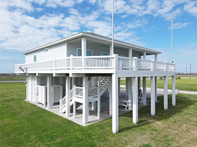 973 Sea Breeze, Crystal Beach, TX 77650