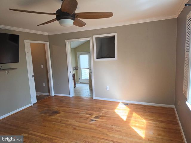 11223 COUNTRY RD, Dunkirk, MD 20754