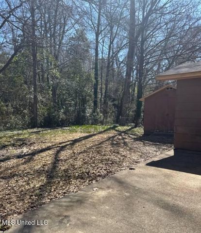 230 Hillside Drive, Vicksburg, MS 39180