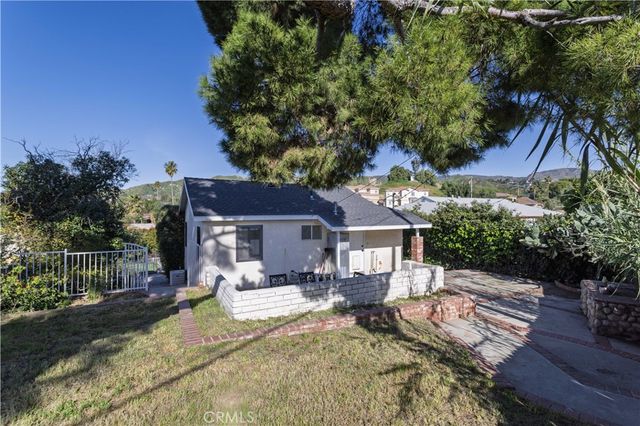 11478 Kamloops Street, Sylmar, CA 91342