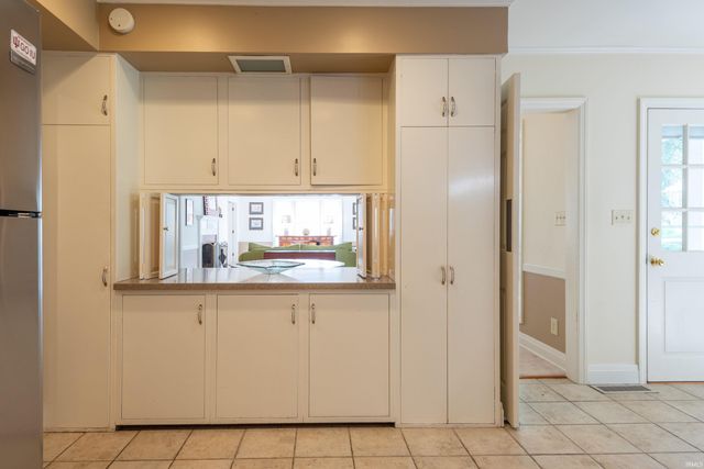 1216 E 2nd Street, Bloomington, IN 47401