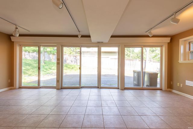 1216 E 2nd Street, Bloomington, IN 47401