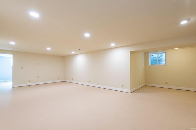 1216 E 2nd Street, Bloomington, IN 47401