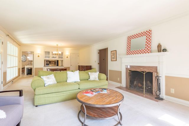 1216 E 2nd Street, Bloomington, IN 47401