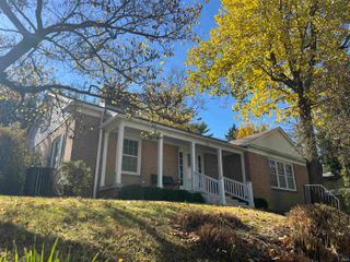 1216 E 2nd Street, Bloomington, IN 47401