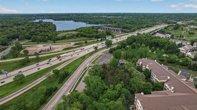 15080 Buck Hill Road, Burnsville, MN 55306