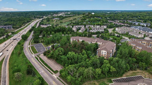 15080 Buck Hill Road, Burnsville, MN 55306