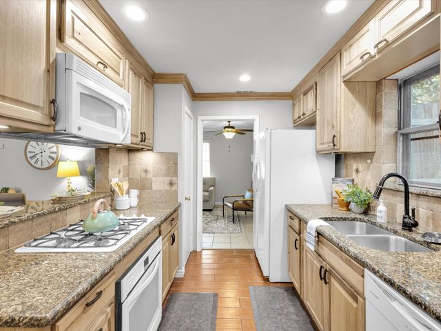 11051 Ferguson Road, Dallas, TX 75228