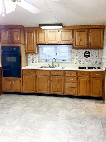 129 Clayton Street, Rochester, IN 46975