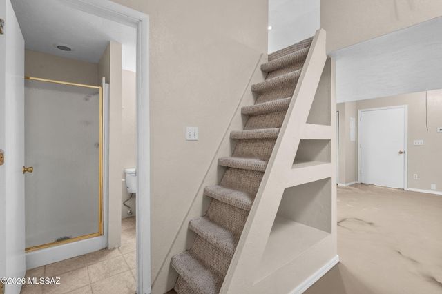 1043 E Simmons Street, Tucson, AZ 85719