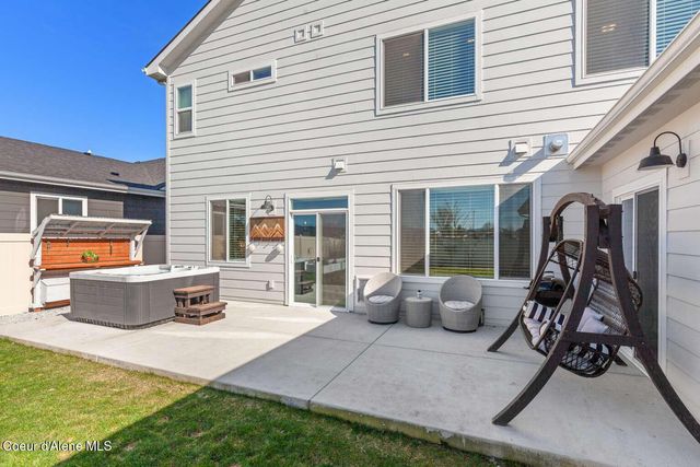 1033 E Percival LN, Post Falls, ID 83854