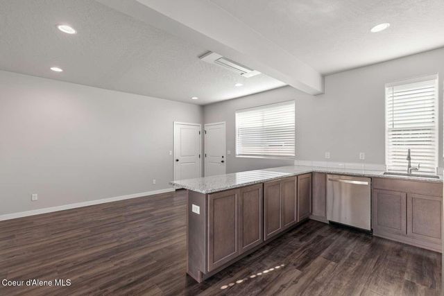 1033 E Percival LN, Post Falls, ID 83854
