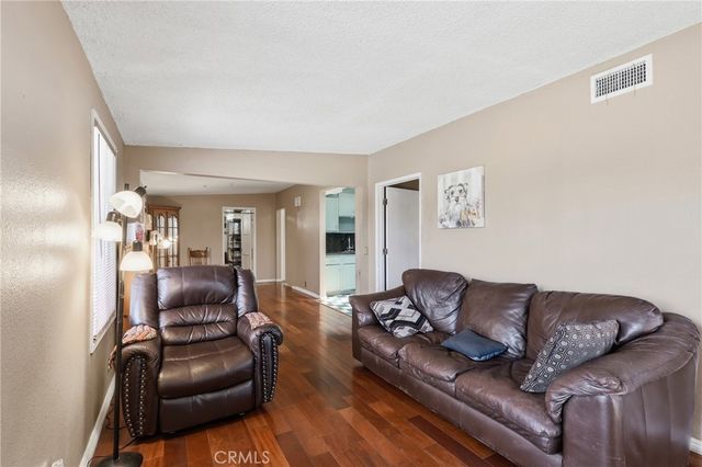 11129 Freer, Temple City, CA 91780