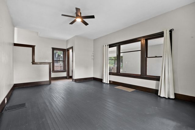 801 Wallace Avenue, Kalamazoo City, MI 49048