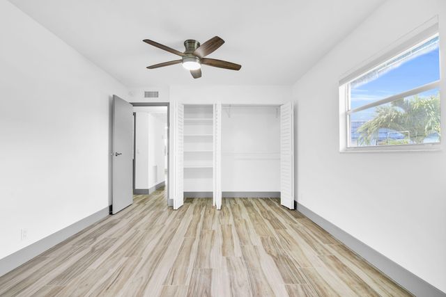 277 Brittany F, Delray Beach, FL 33446