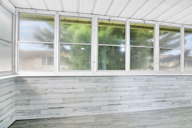 277 Brittany F, Delray Beach, FL 33446