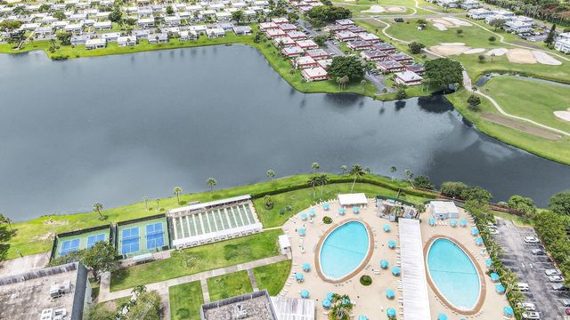 277 Brittany F, Delray Beach, FL 33446