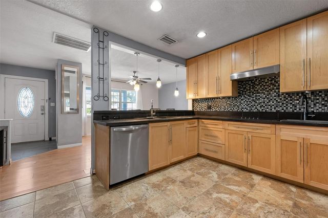 4150 WEBBER STREET, Sarasota, FL 34232
