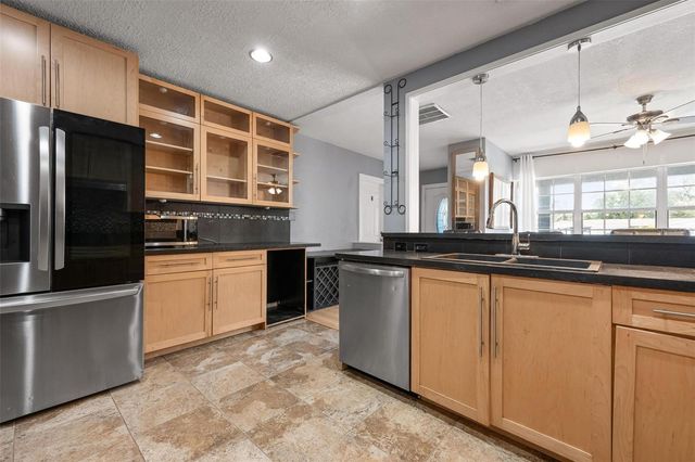 4150 WEBBER STREET, Sarasota, FL 34232