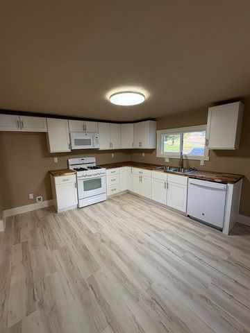245 County Road 338, Parachute, CO 81635
