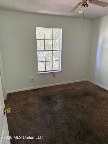1009 Michelle Drive, Gulfport, MS 39503