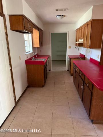 1009 Michelle Drive, Gulfport, MS 39503