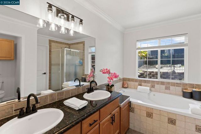 985 Mitchell Way, El Sobrante, CA 94803