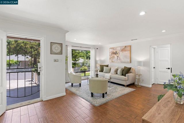 985 Mitchell Way, El Sobrante, CA 94803