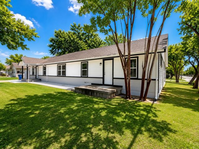 409 Jefferson Avenue, Princeton, TX 75407