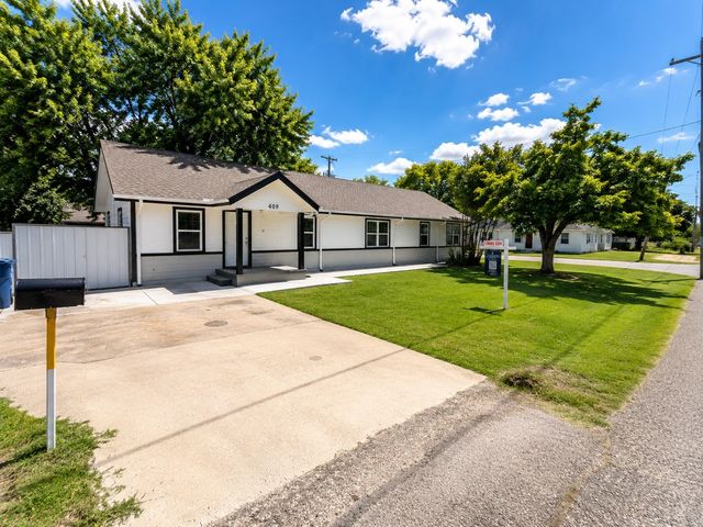 409 Jefferson Avenue, Princeton, TX 75407