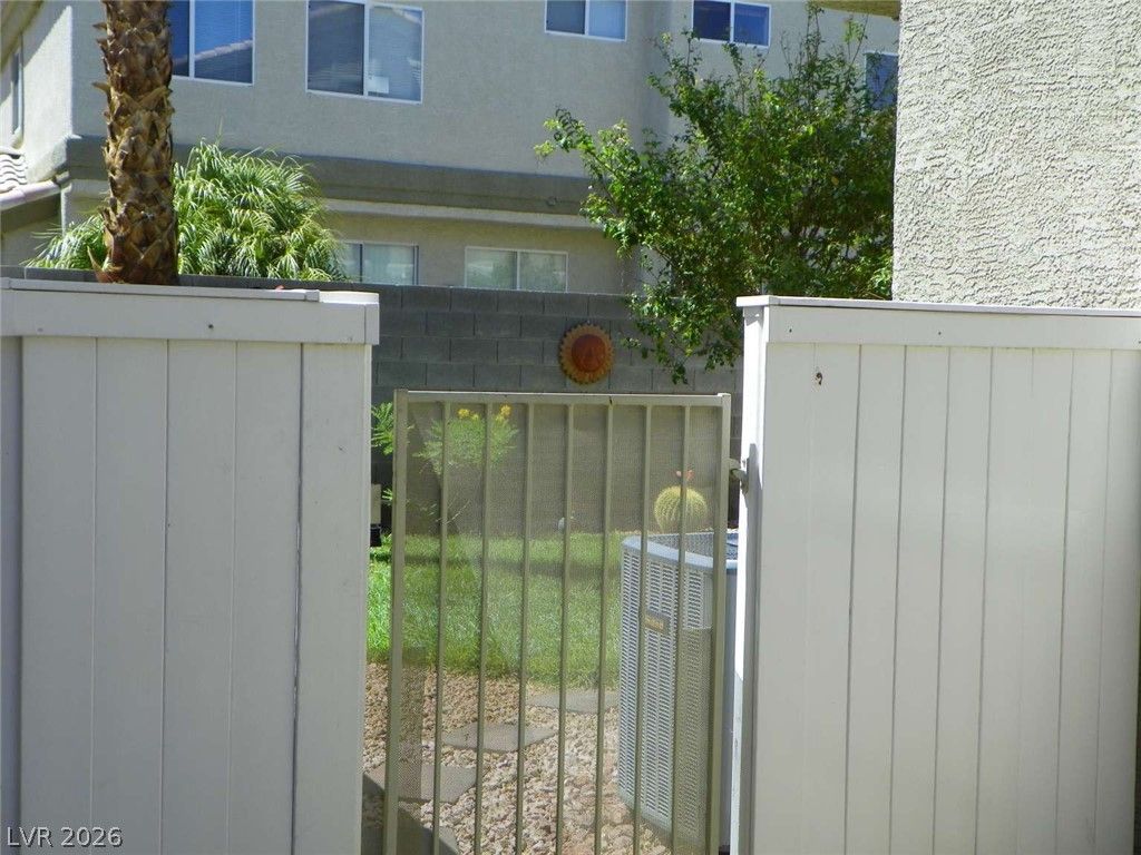 6233 Ordaz Avenue 103, Henderson, NV 89011 — photo 4