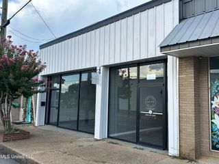 412 S Main Street, Poplarville, MS 39470