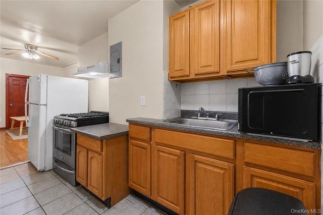 1060 Rogers Avenue, Brooklyn, NY 11226