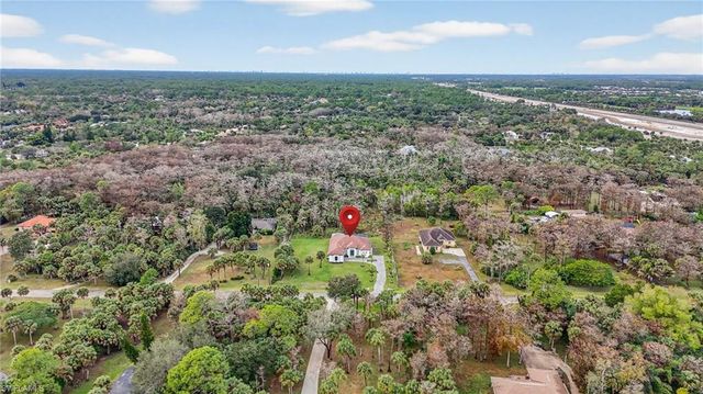 563 15th ST NW, Naples, FL 34120