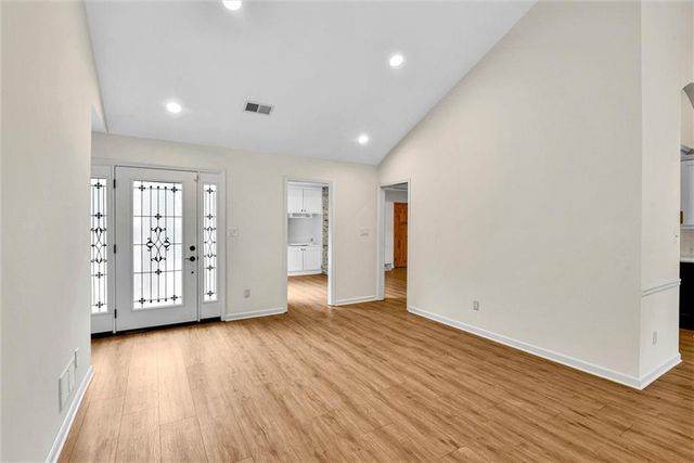 469 Timberlea Lake Drive SE, Marietta, GA 30067