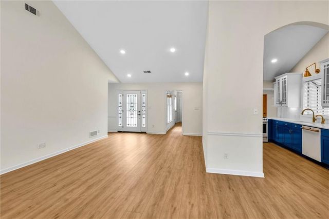 469 Timberlea Lake Drive SE, Marietta, GA 30067
