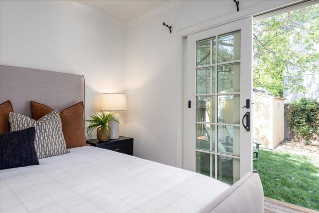 934 Florence Lane, Menlo Park, CA 94025