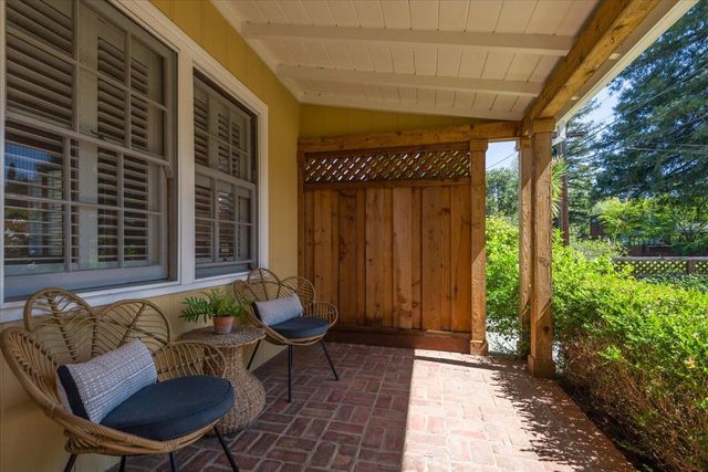 934 Florence Lane, Menlo Park, CA 94025