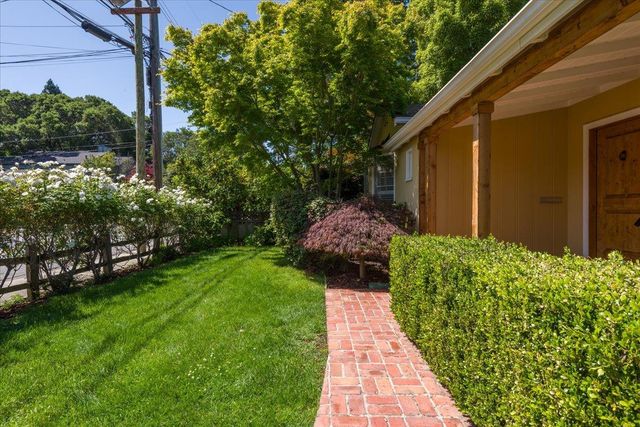 934 Florence Lane, Menlo Park, CA 94025