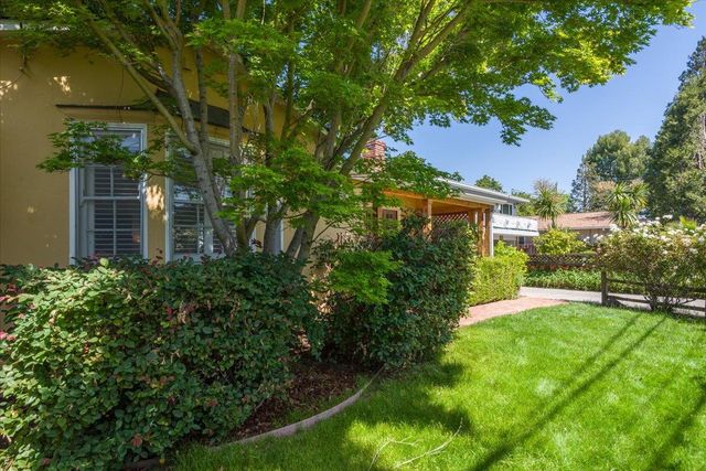 934 Florence Lane, Menlo Park, CA 94025