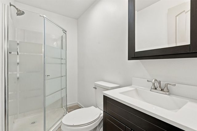 9515 Grand Oaks Drive NE, Cedar Rapids, IA 52402