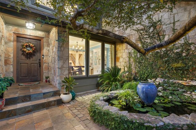 10810 Wintergreen HL, Austin, TX 78750