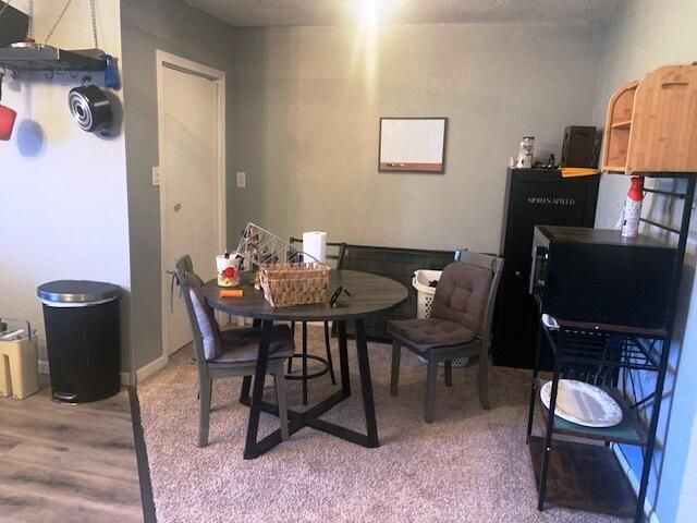 726 N Glenn Avenue, Springfield, MO 65803