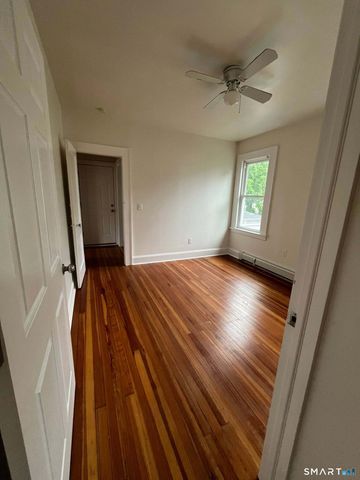 417 Willow Street, Bridgeport, CT 06610