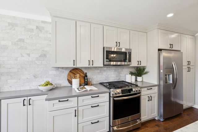 3342-3344 Los Prados Street, San Mateo, CA 94403