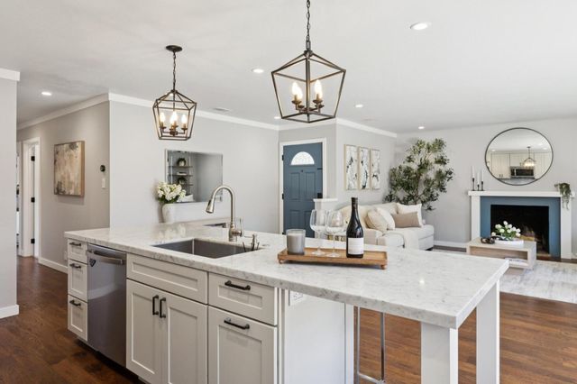 3342-3344 Los Prados Street, San Mateo, CA 94403