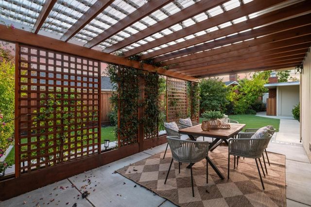 3342-3344 Los Prados Street, San Mateo, CA 94403